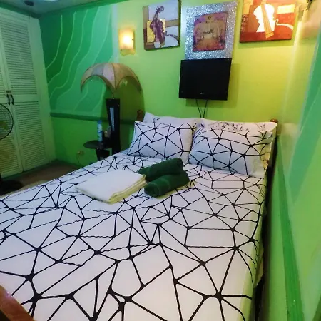 Cubao Quezon City Transient Condo Unit